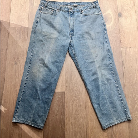 Vintage Levi Men’s Blue Jeans - Picture 1 of 3